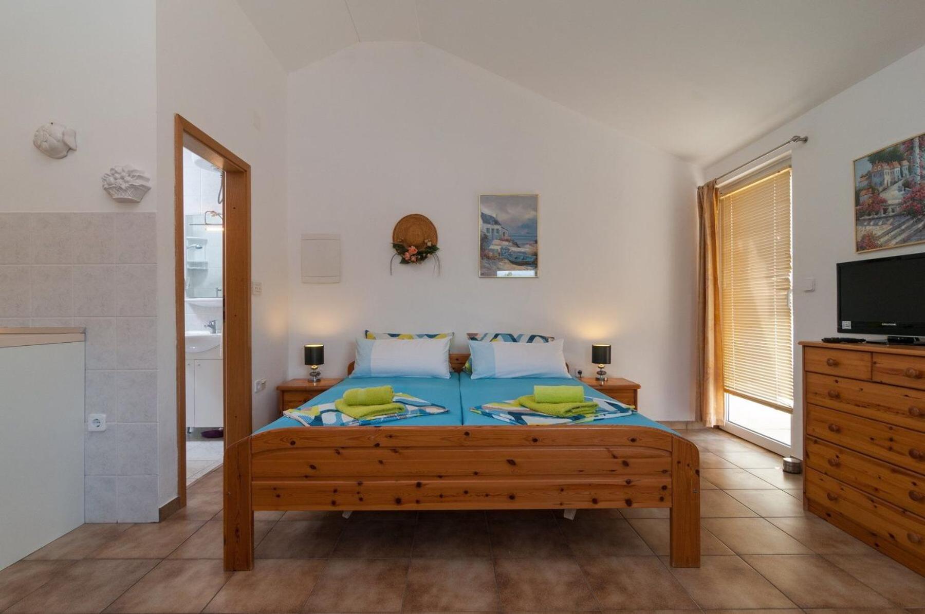 Apartments Mira - Beautiful Sea View Pucisca Buitenkant foto